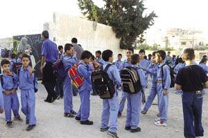 الصحة تدرس تأمين طلبة المدارس غير المؤمنين صحيا