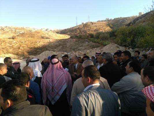 عراق الأمير..اعتصام بوجه وزير المياه وتهديد بالتصعيد   صور وفيديو