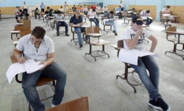 40 العلامة الدنيا لكل مبحث في مسارات التوجيهي