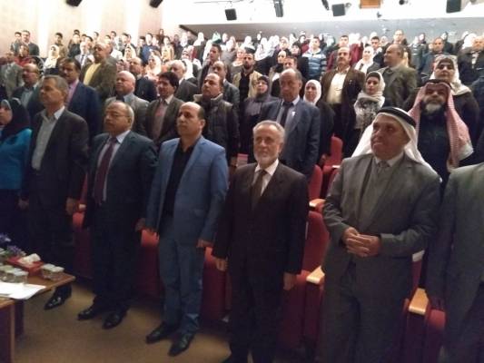 غياب الرزاز وعرض فيديو يفشلان مؤتمر عنف المدارس في الزرقاء