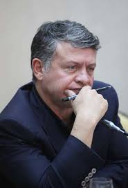 جلالته يلتقي رؤساء تحرير صحف يومية وكتاب صحفيين