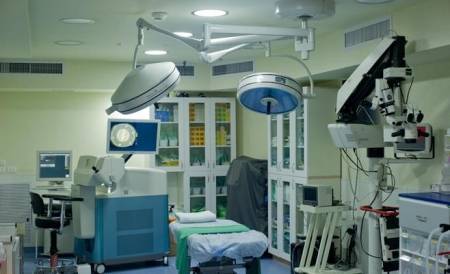 طبيب المرحومة ميريان ساحوري الى النائب العام وسحب مزاولة المهنة