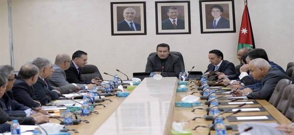 اللجنة المالية تباشر بدراسة موازنات الوحدات الحكومية