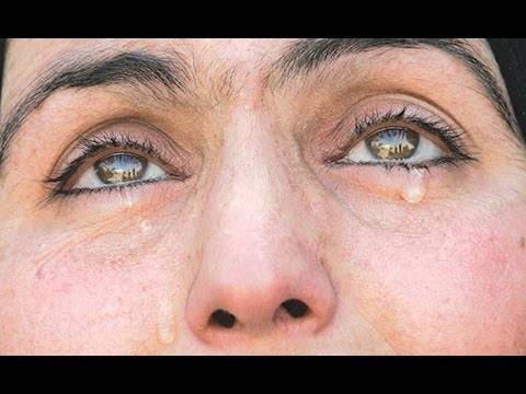 تستحق القراءة ..عائلة الفقر يكاد يقتلهم والطفل باكيا: ما معي سندويشة