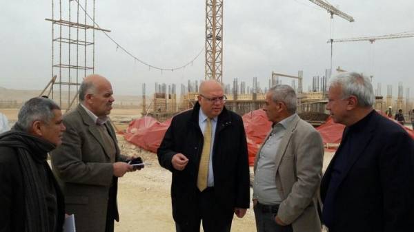 هلسة يتفقد مشروع مركز جمرك عمان الجديد