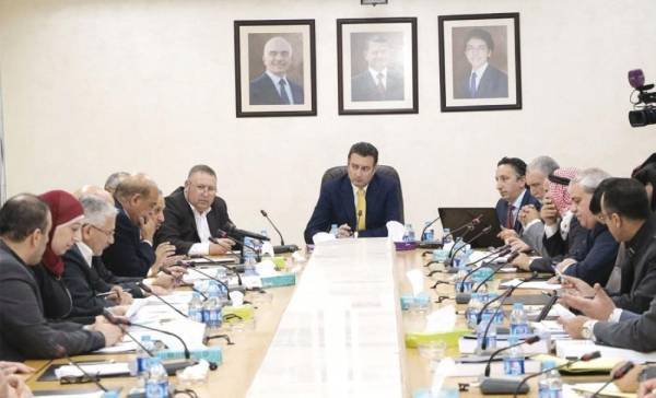 العرموطي سأل عن راتب جلالته وأمين الديوان يردّ