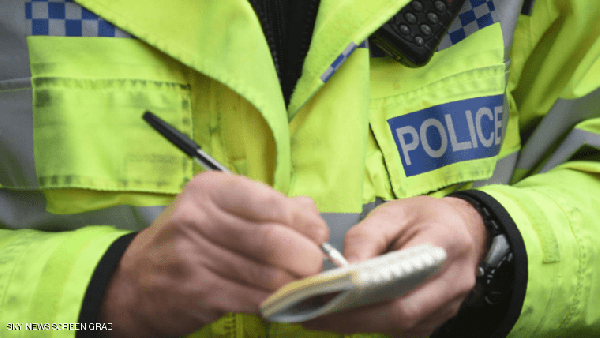 أخطاء إملائية قادت لاعتقالات بالجملة في بريطانيا