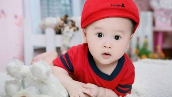 الطفل  المسمى عمان  يغادر الأردن نهاية شهر 12 2017