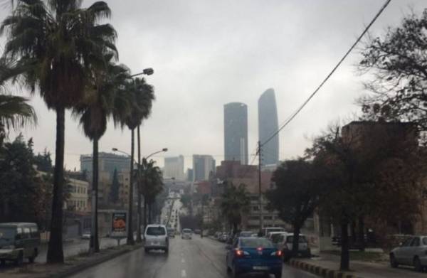 ارتفاع على درجات الحرارة السبت وكتلة هوائية باردة الأحد