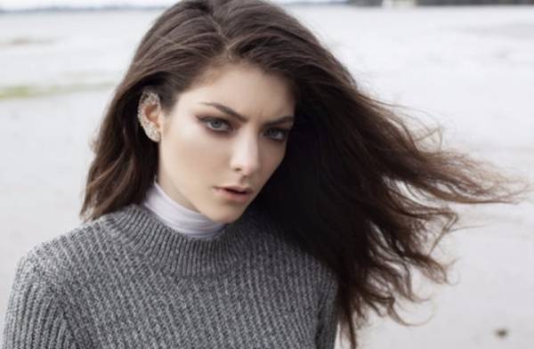 مطربة نيوزلندية تلغي حفلا في تل أبيب تضامنا مع الفلسطينيين