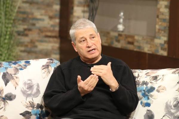 حدادين :أكملت سنوات الخدمة وليس السن القانونية للتقاعد