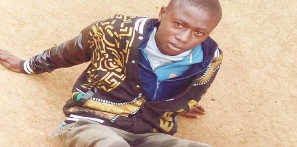 واحد من عبدة الشيطان يقدّم فردين من عائلته كـ قرابين