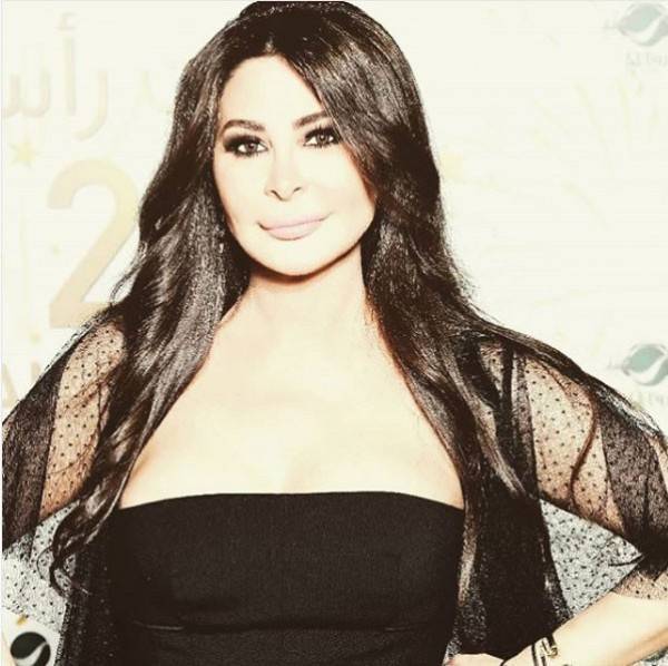 ملابس إليسا في رأس السنة هي الأسوأ بين الفنانات  صور