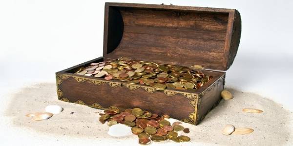 10 كنوز عثر عليها أشخاص «عاديون» بالصدفة فجعلتهم أثرياء (فيديو)