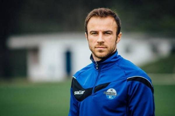 المحترف الألباني ميها يلتحق بالفيصلي ويستعد للاختبارات