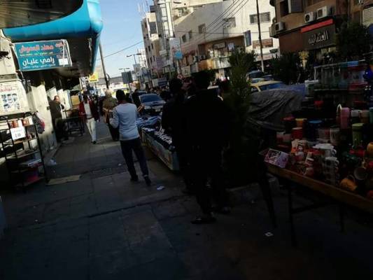 بلدية الزرقاء تقف مكتوفة الايدي وغرفة التجاره لا تحرك ساكن