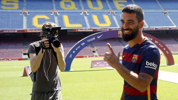 برشلونة يتخلص من توران بإعارته إلى باشاك شهير