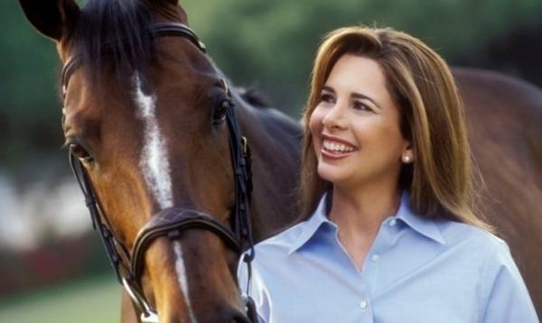 الاميرة هيا: يا حيالله ورحب بريحة البلاد وام الشهيد(صور)