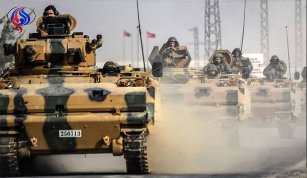 تعزيزات عسكرية تركية إضافية على الحدود مع سوريا