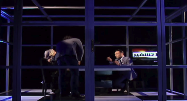 بالفيديو... زوج فنانة لبنانية يقتحم الاستديو بسبب سؤال مستفز