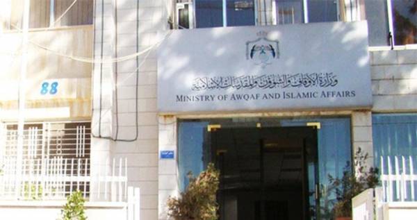 رفع اكراميات الخطابة بقيم تتراوح بين 7 – 15 ديناراً