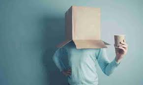 مواطن يثير الغضب بما كان يحاول بيعه بمادبا