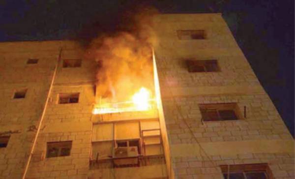 4 إصابات بحريق منزل في عمّان