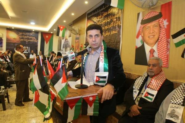 المقر الخدماتي للنائب السابق أمجد المسلماني يعج بالمناسبات الوطنية(صور)