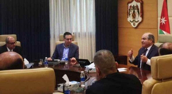 الملقي: كرامة الأردني اولاً.. وسنعاقب كل مخالف