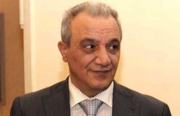 عريقات: صفقة القرن تتمثل في إسقاط قضيتي القدس واللاجئين