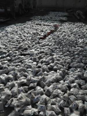 القبض على شخص حاول تهريب 6 مليون حبة مخدرة  صور وفيديو