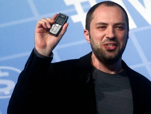 تعرف على كواليس إنشاء تطبيق واتس أب عام 2009