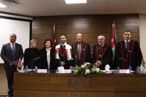 امتناع البنك المسحوب عليه عن تنفيذ الالتزام بأداء قيمة الشيك رسالة ماجستير في  الشرق الأوسط 