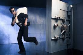 سرقات البنوك ... ما الذي يحدث؟