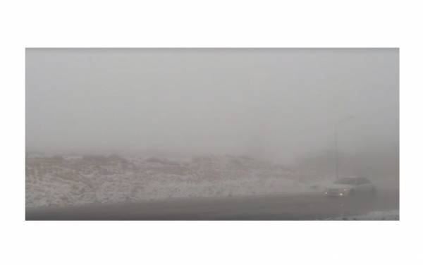 بدء تساقط الثلوج في النقب بغزارة