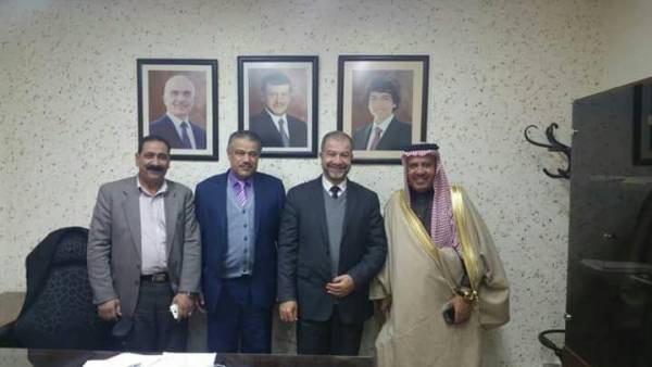 مباحثات ما بين بلدية الزرقاء ومجلس المحافظه