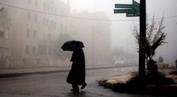 24 ولادة بسيارات إسعاف خلال المنخفض