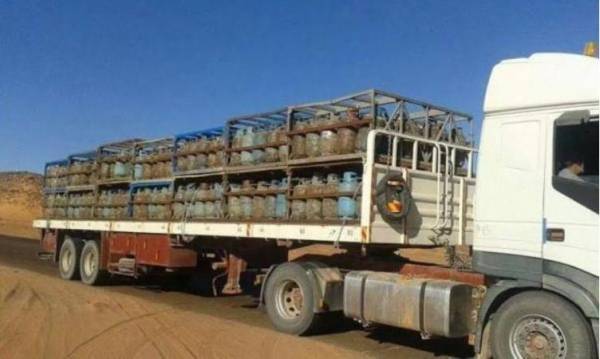 الكرك: تدهور مركبة محملة باسطوانات الغاز ولا اصابات