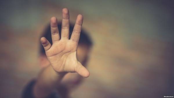 تبيع مولودها مقابل 200 دولار أمريكي لتحقيق هدف عجيب