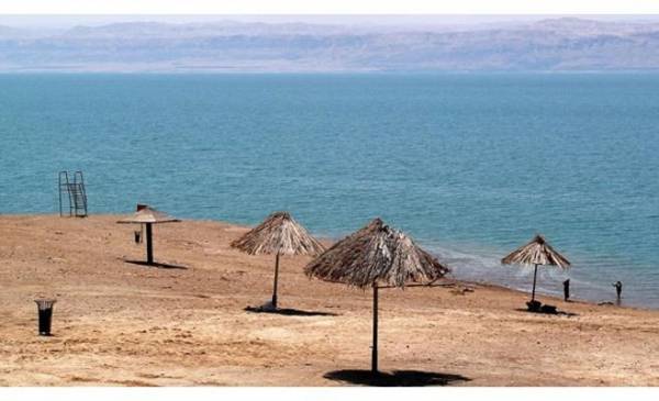 البحر الميت: تراجع الحركة السياحية 70  ومنتجعات تغلق أبوابها