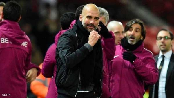 غوارديولا للاعبين: انسوا كرة القدم