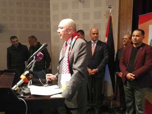 برعاية الفائز .. الزرقاء تحتفل بعيد ميلاد القائد .. صور