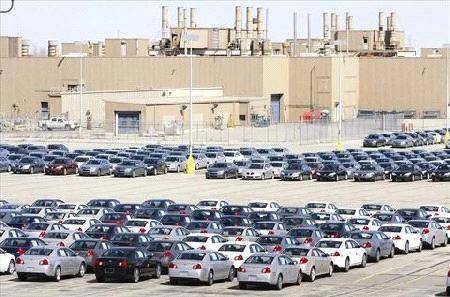 نبيل رمان: قرارات الحكومة جائرة بحق قطاع تجار السيارات