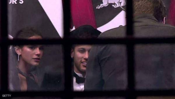 لماذا غاب أصدقاء نيمار في برشلونة عن عيد ميلاده؟