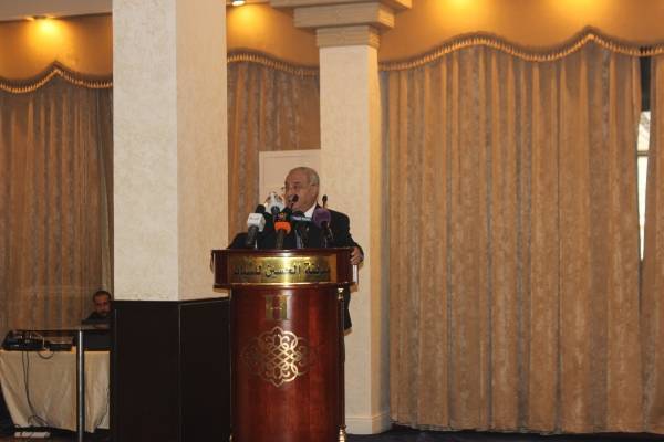 تفاصيل لقاء الحكومة مع المزارعين في المدينة الرياضية  صور