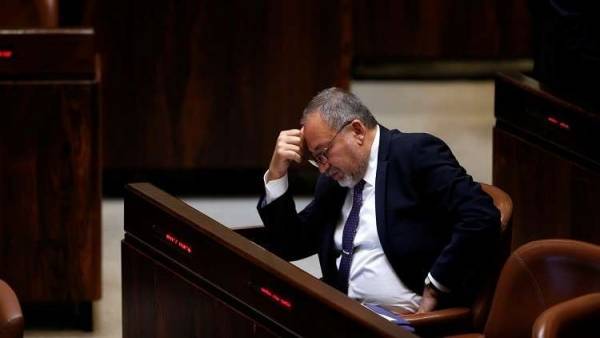 إسرائيل تخطط للاستيلاء على أموال الأسرى الفلسطينيين