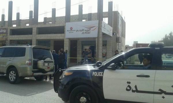 العزة لـ اخبار البلد ..عملية تدقيق لأموال البريد بعد السطو ..للتأكد من سلامة المبلغ