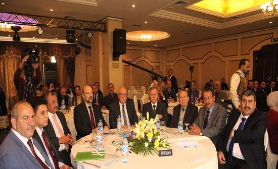 المؤتمر الأول لنقابة المعلمين يؤكد اهمية الاستمرار بتدريب المعلمين