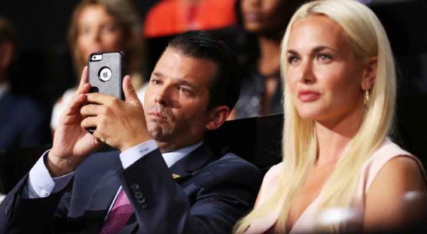 نقل زوجة ترامب الإبن إلى المستشفى بعد فتحها رسالة مجهولة