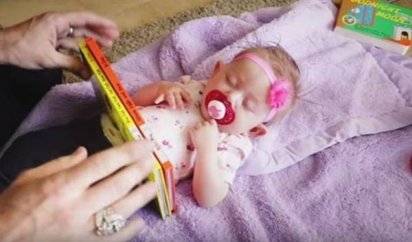 143 مليون مشاهدة لفيديو الرضيعة المشطورة